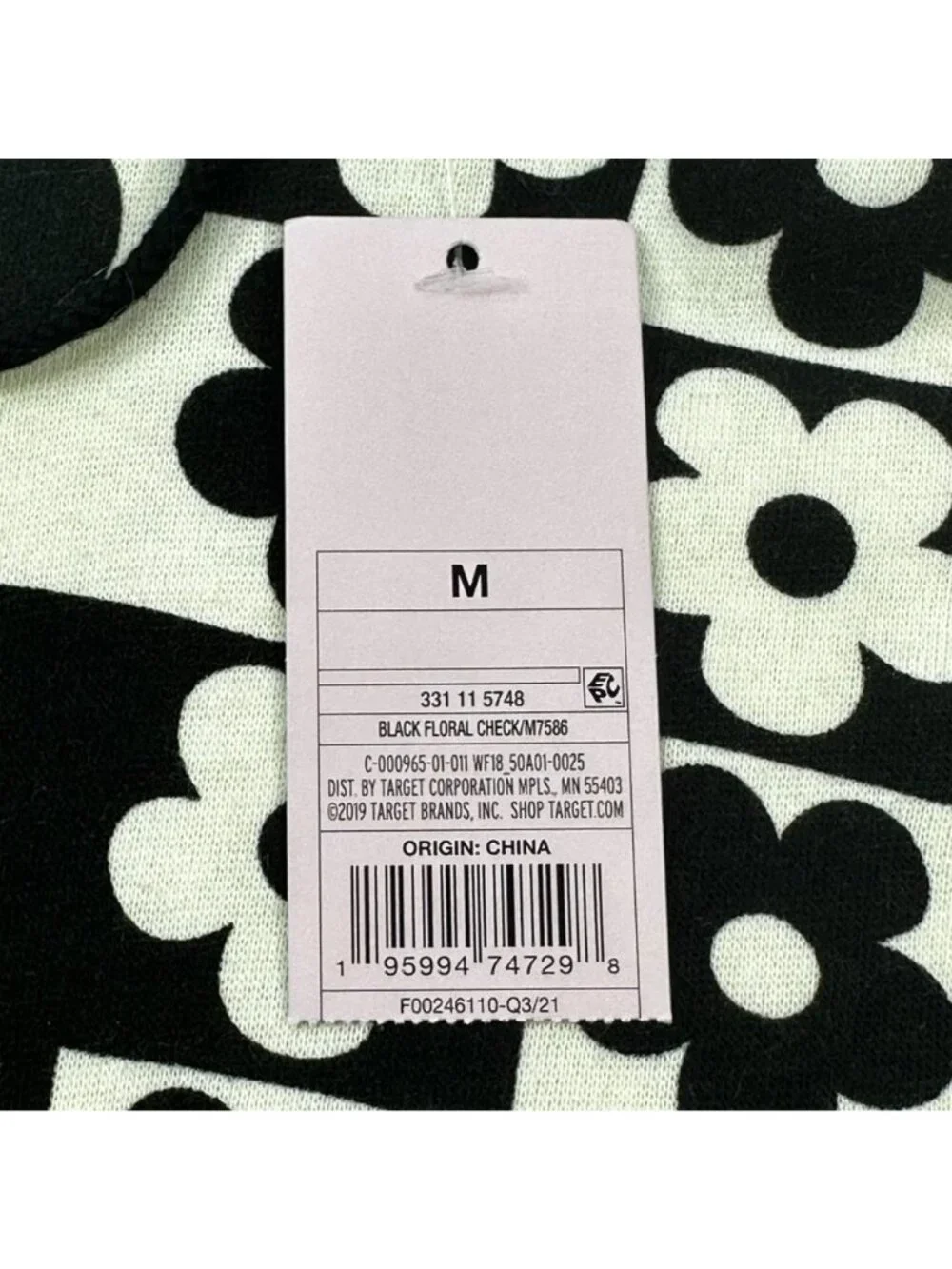 Wild Fable Women's Size Medium Hoodie Cropped Black White Floral Squares New - Picture 4 of 14